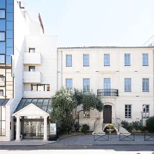 Western Atrium 3* Arles