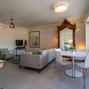 Modern With Free Parking Ostende