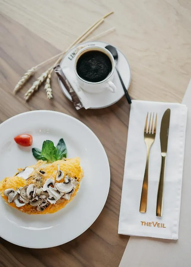 *****  The Veil Hotel Nur-Sultan  Kazakhstan